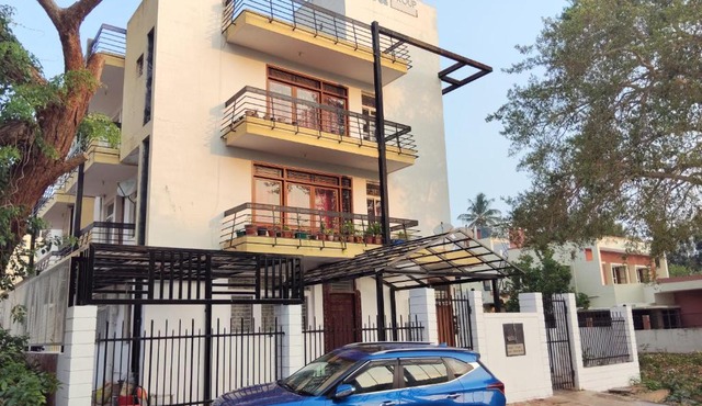 Zeet zest service apartment stay