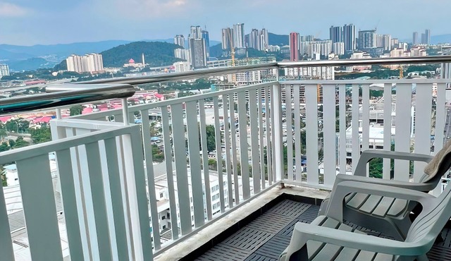 Zetapark Condominium by Emily in Town