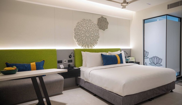 Zibe Luxe Kakinada by GRT Hotels