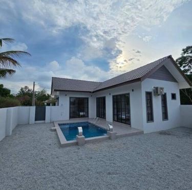 ZN Homestay Mengabang Telipot - Private Pool