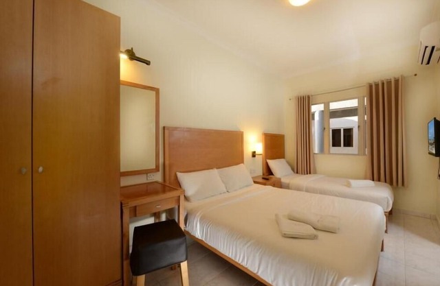 3 Bedroom Beachfront Apartment