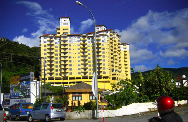 3 Rooms Apt @ Crown Imperial Court