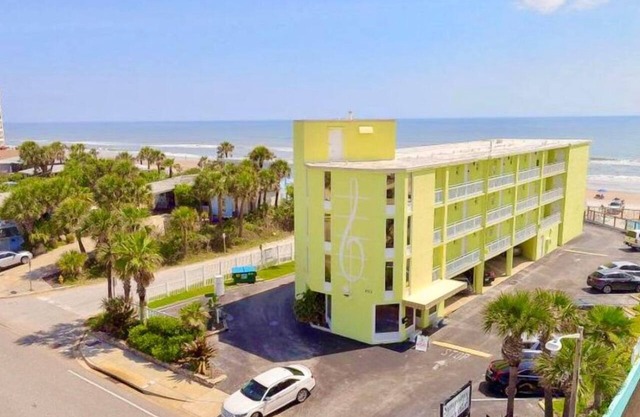 Coastal Sands - Ocean View at Symphony Beach Club! in Ormond Beach