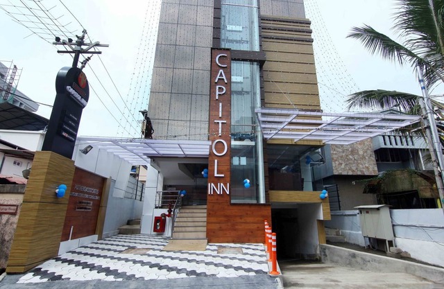 OYO 18604 Puthens Capitol Inn