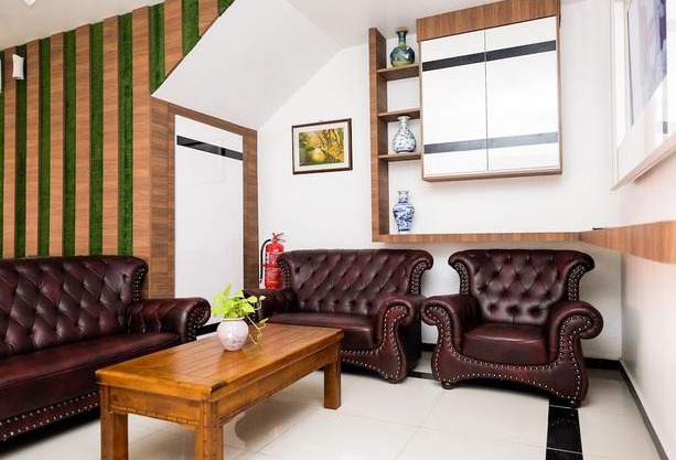 OYO 718 Mr J Hotel Wakaf Che Yeh 1