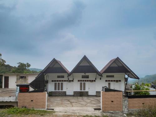 Peermade House | Hill View Homestay