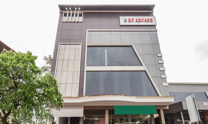 Kakkanad Hotel | Hotel ∙ 2 guests