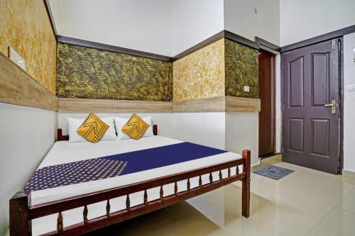 Edapalli Hotel | Hotel O Edappally Stays