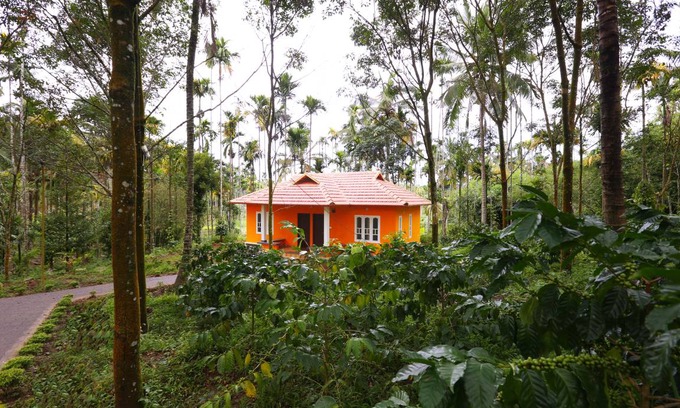 Kalpetta House | Motel ∙ 8 guests