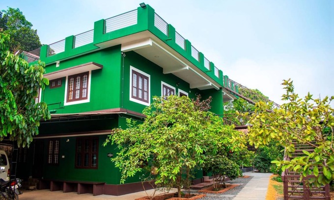 Mananthavady Resort | Private room ∙ 4 guests