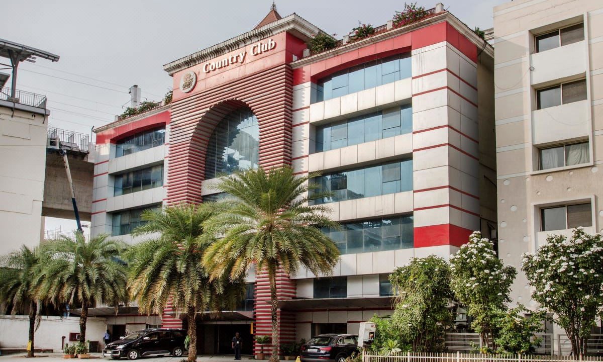 Begumpet Hotel | OYO 1410 Country Club Begumpet