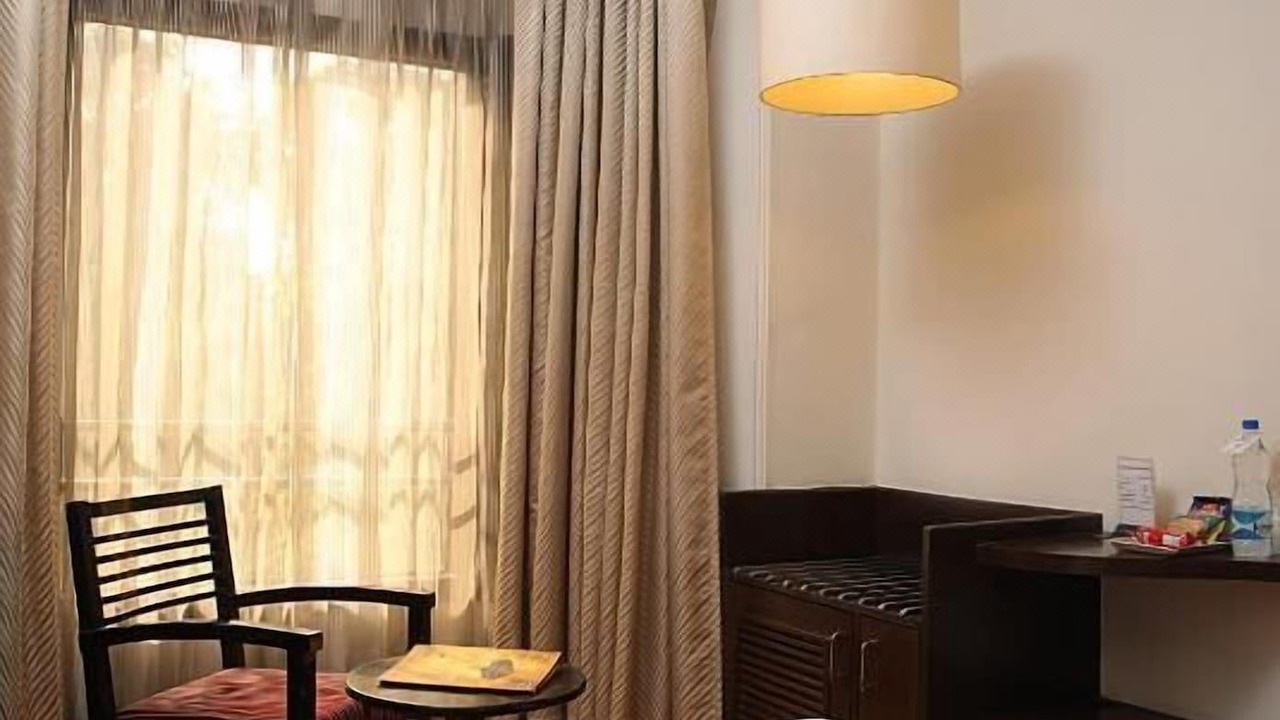 Photo of Bedroom in DLF City