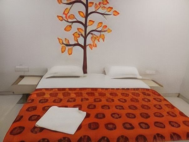 Photo of Bedroom in Pachmarhi