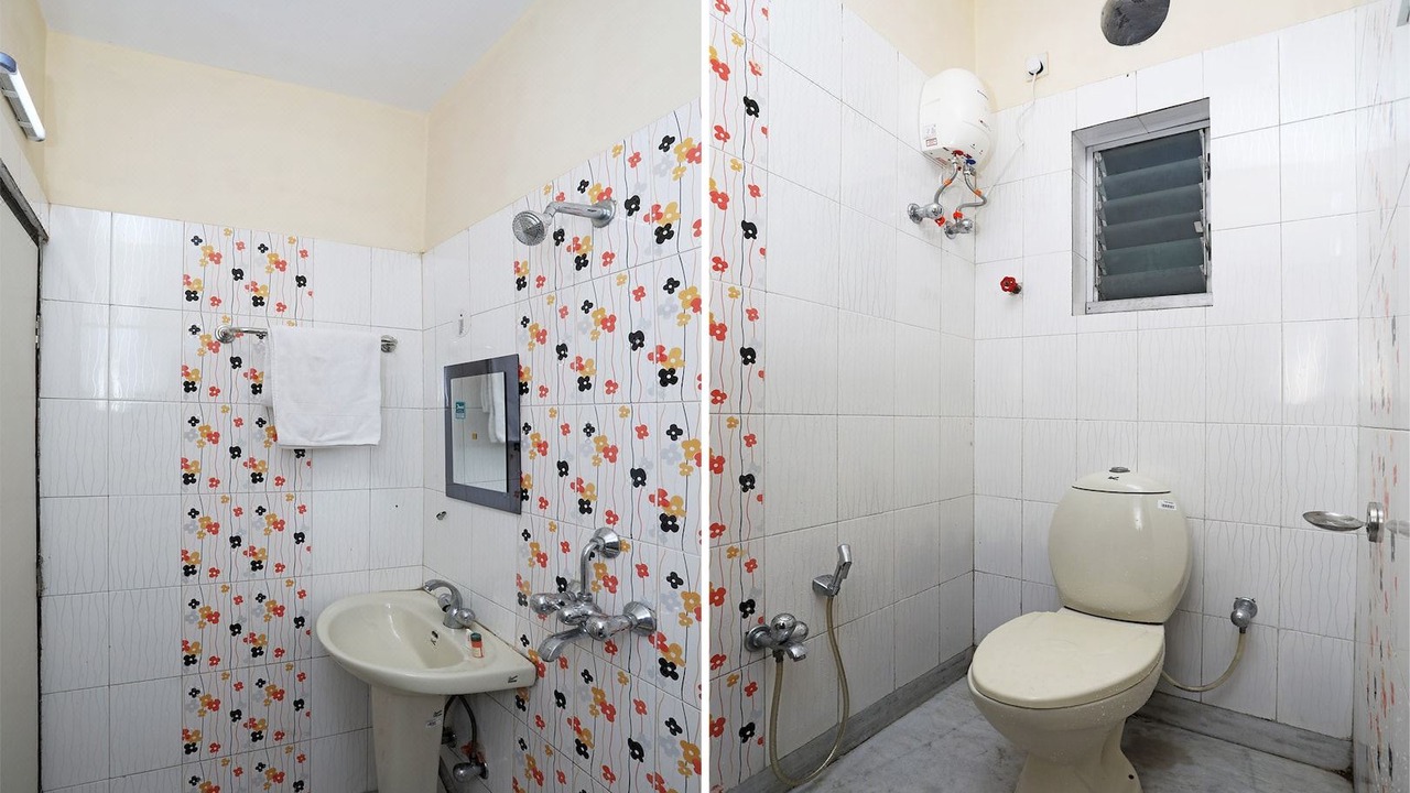 Photo of Bathroom in Kalighat