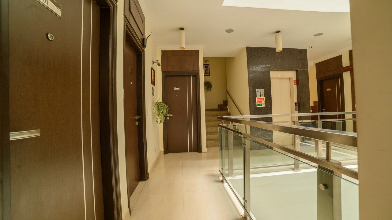 Photo of Others in DLF City