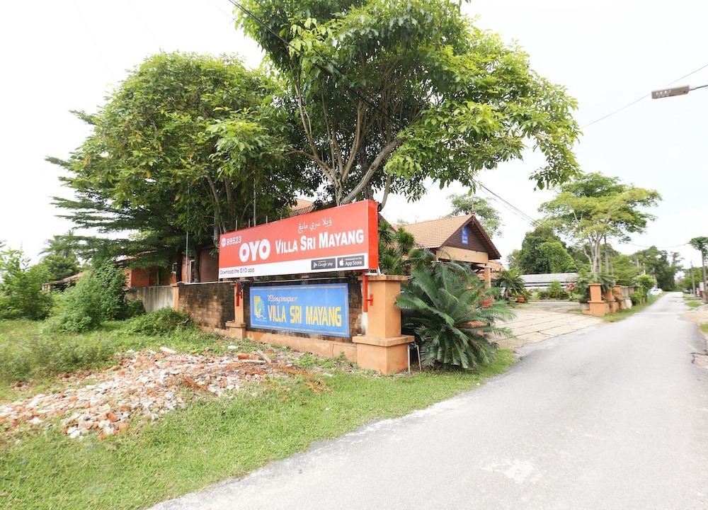 Photo of Buildings in Kampung Gong Badak