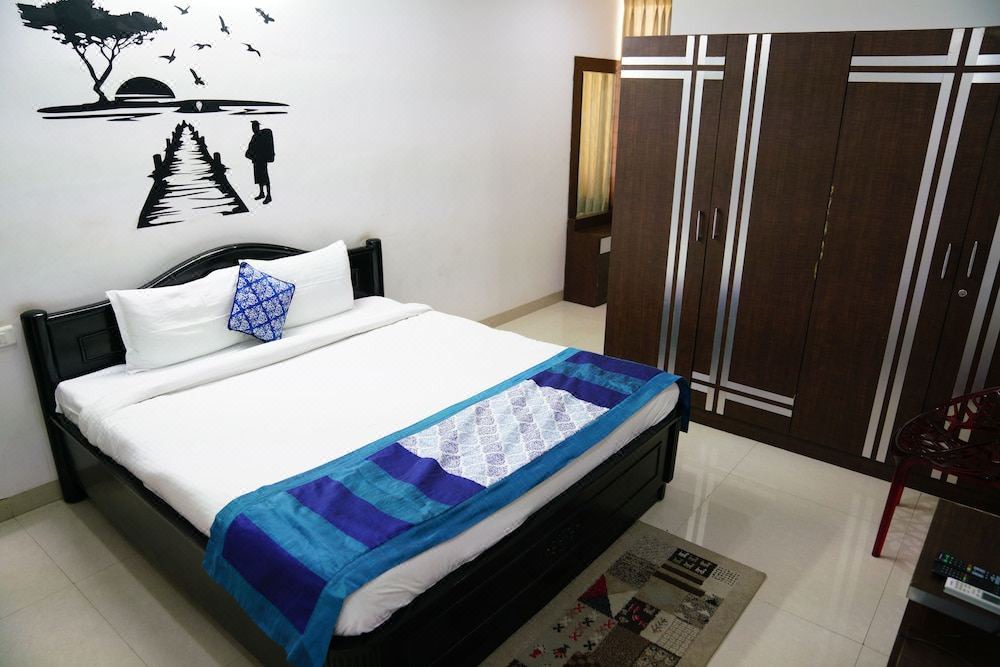 Photo of Bedroom in HITEC City