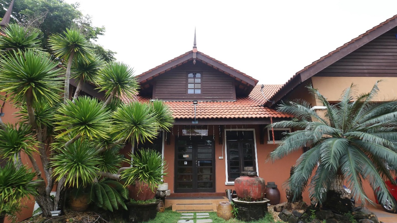 Photo of Buildings in Kampung Gong Badak