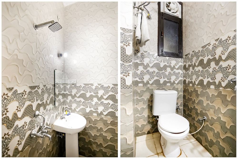 Photo of Bathroom in Nizamuddin East