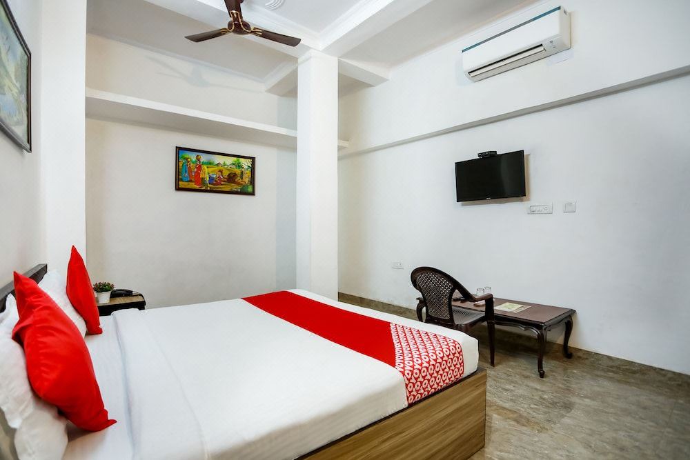 Photo of Bedroom in Nizamuddin East
