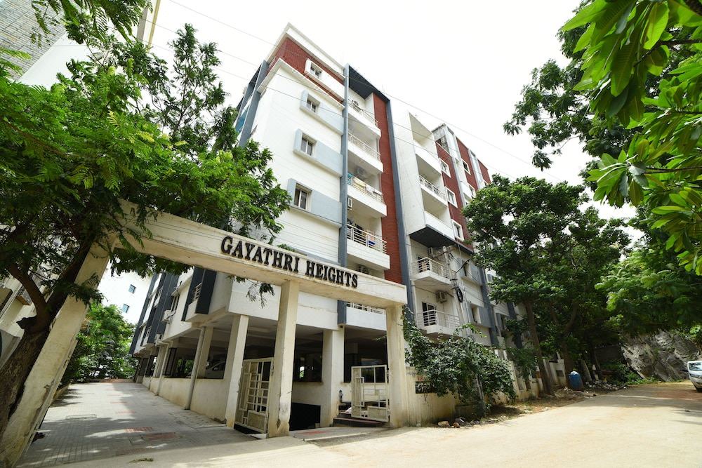 Photo of Buildings in HITEC City