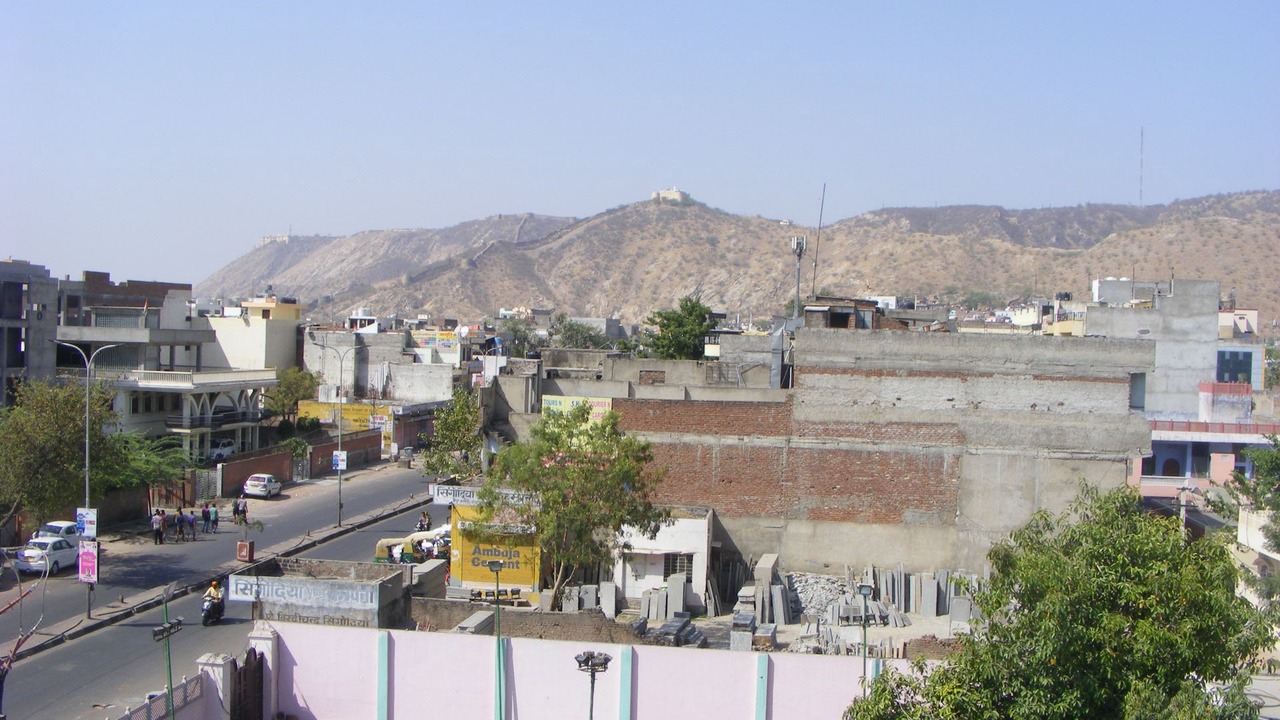 Photo of Buildings in Amer Fort Road
