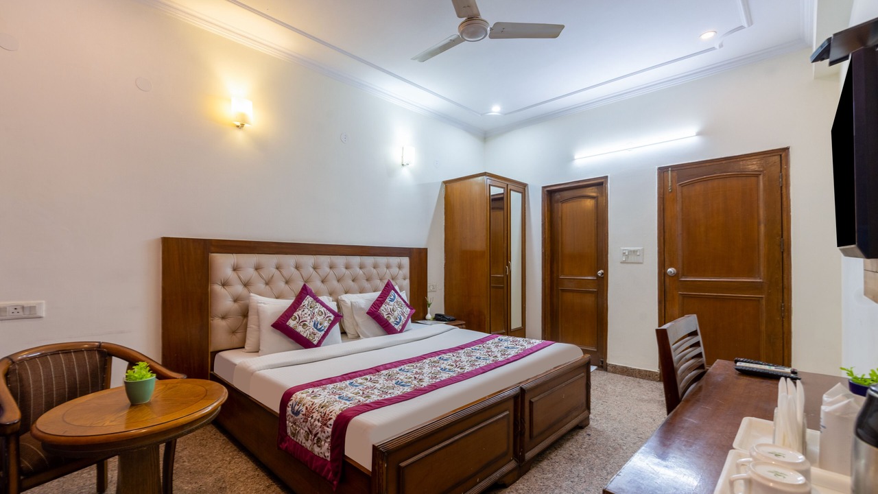 Photo of Bedroom in South City I