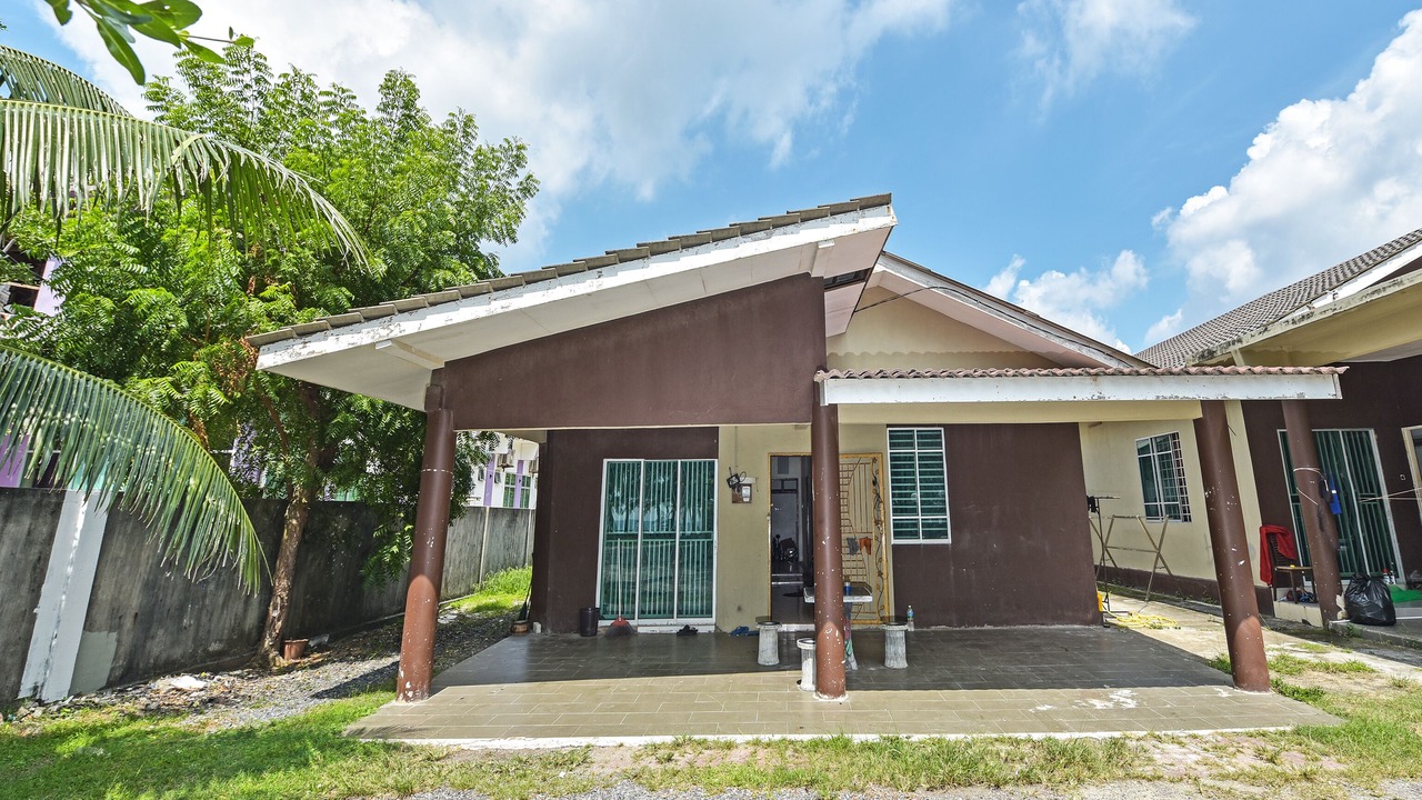 Photo of Outdoor in Paka