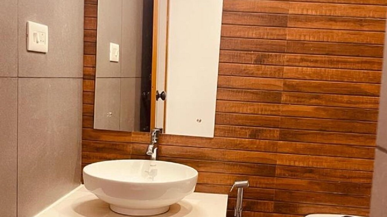 Photo of Bathroom in Vaduvanchal
