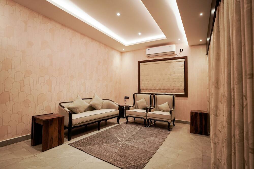 Photo of Livingroom in Hubli