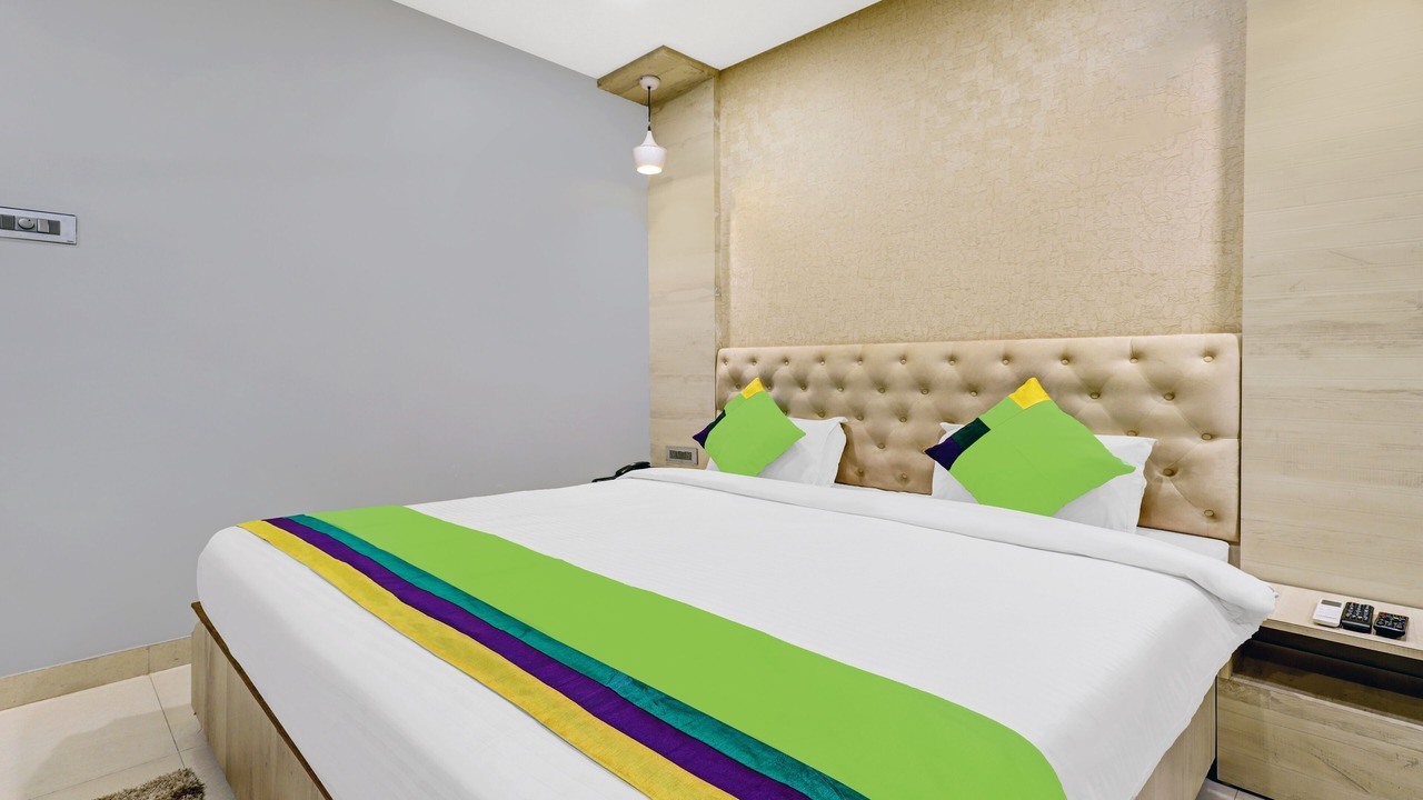 Photo of Bedroom in Paltan Bazaar