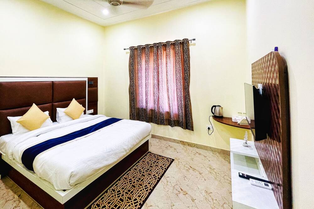 Photo of Bedroom in Agra