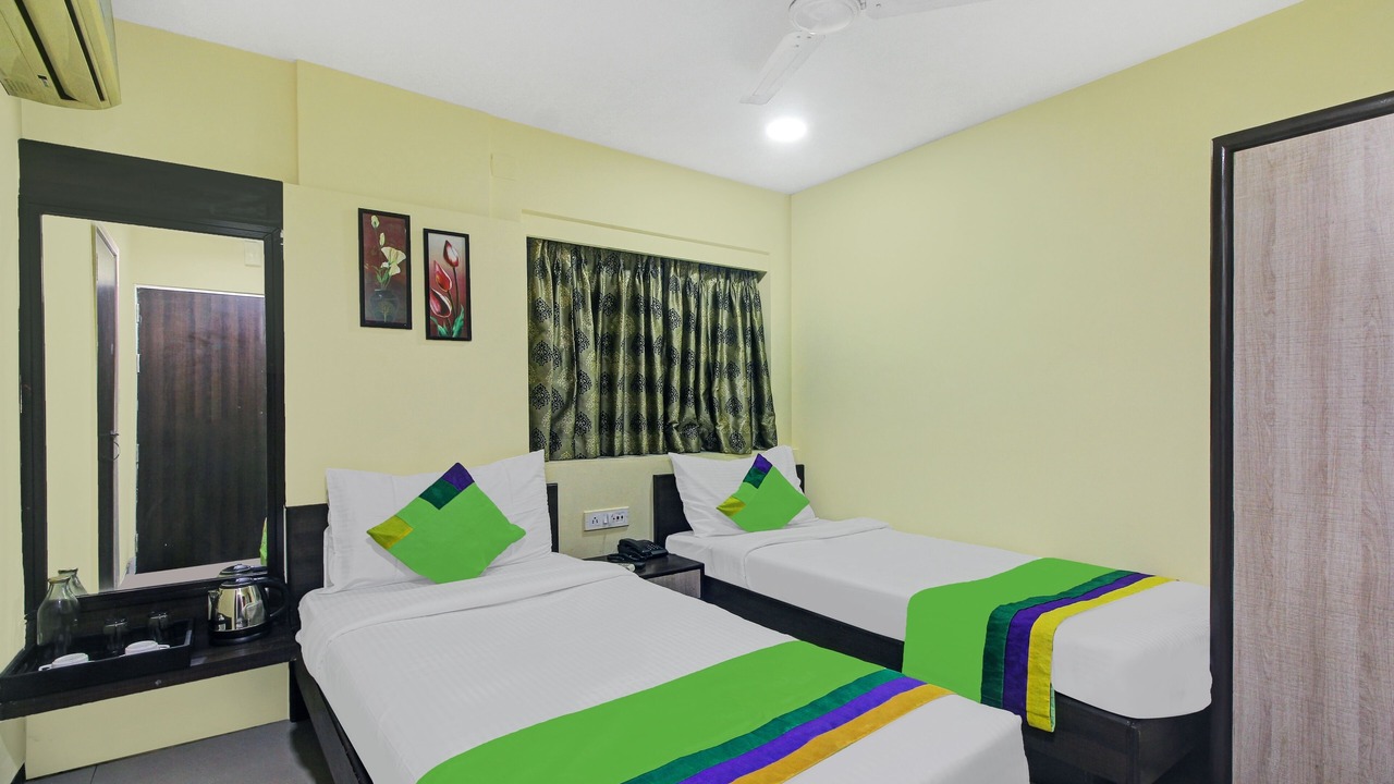 Photo of Bedroom in Kalighat