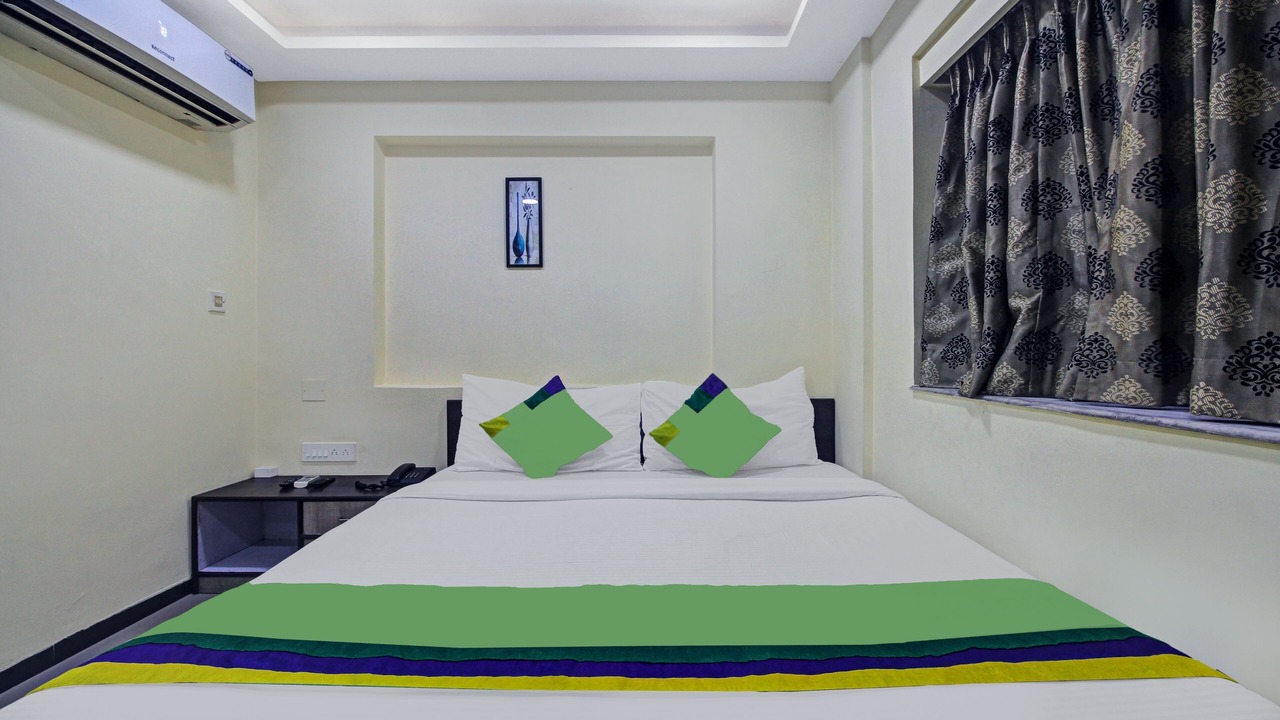 Photo of Bedroom in Kalighat