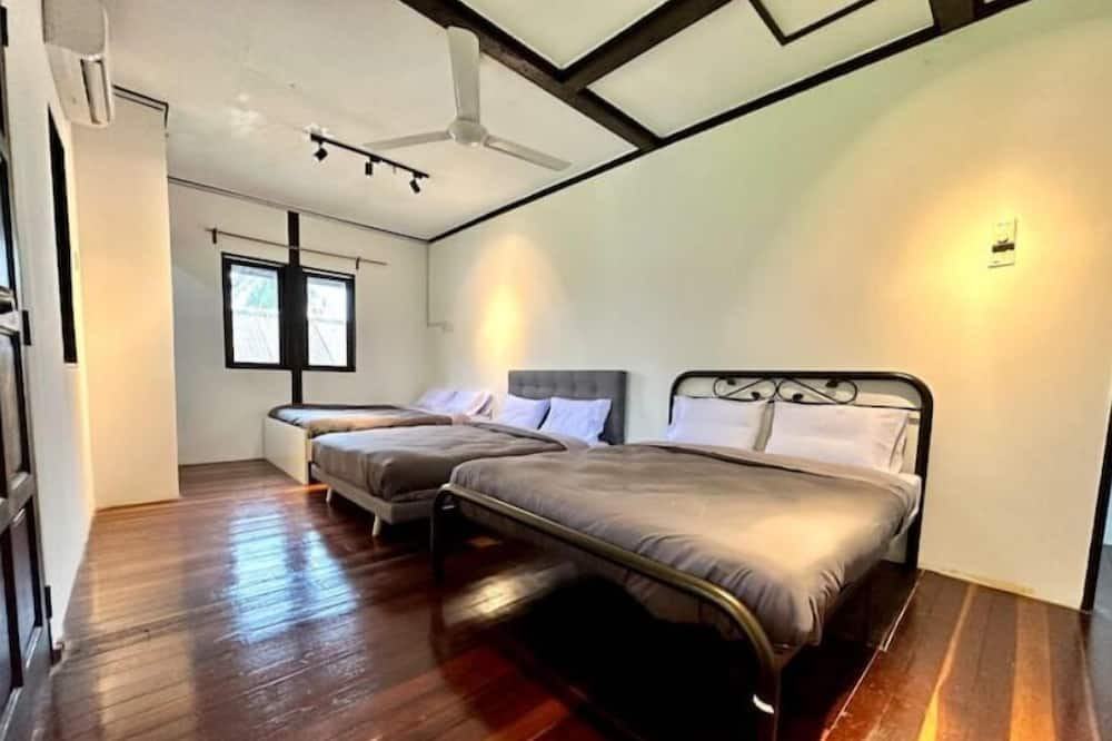 Photo of Bedroom in Si Rusa