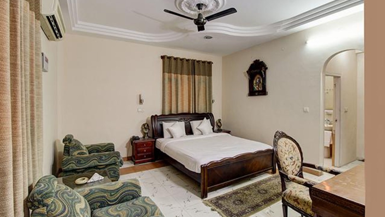 Photo of Bedroom in Kalka