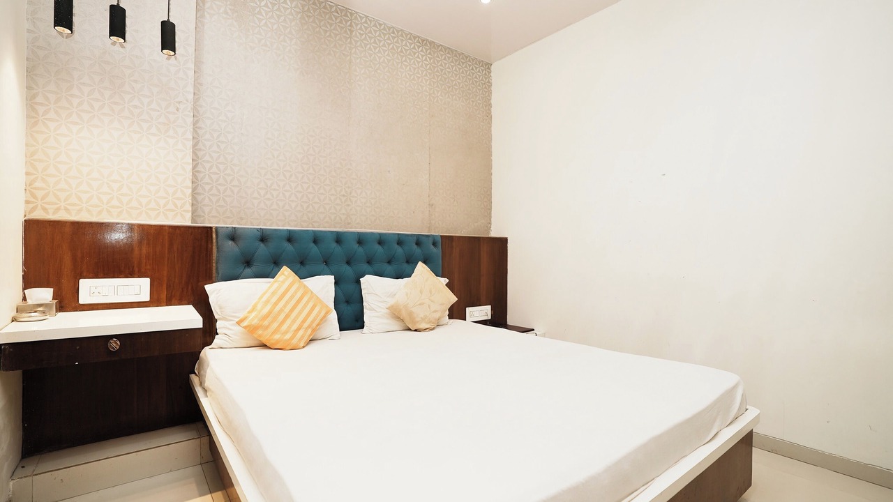 Photo of Bedroom in Goregaon East