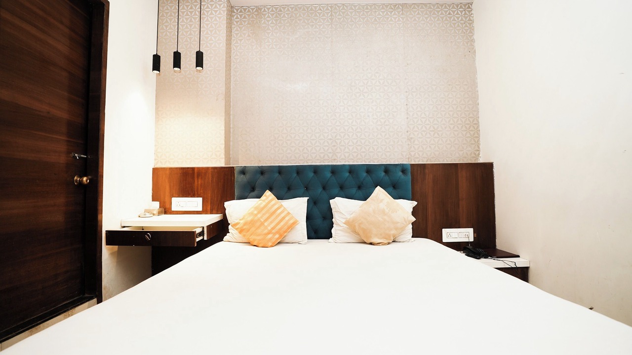 Photo of Bedroom in Goregaon East