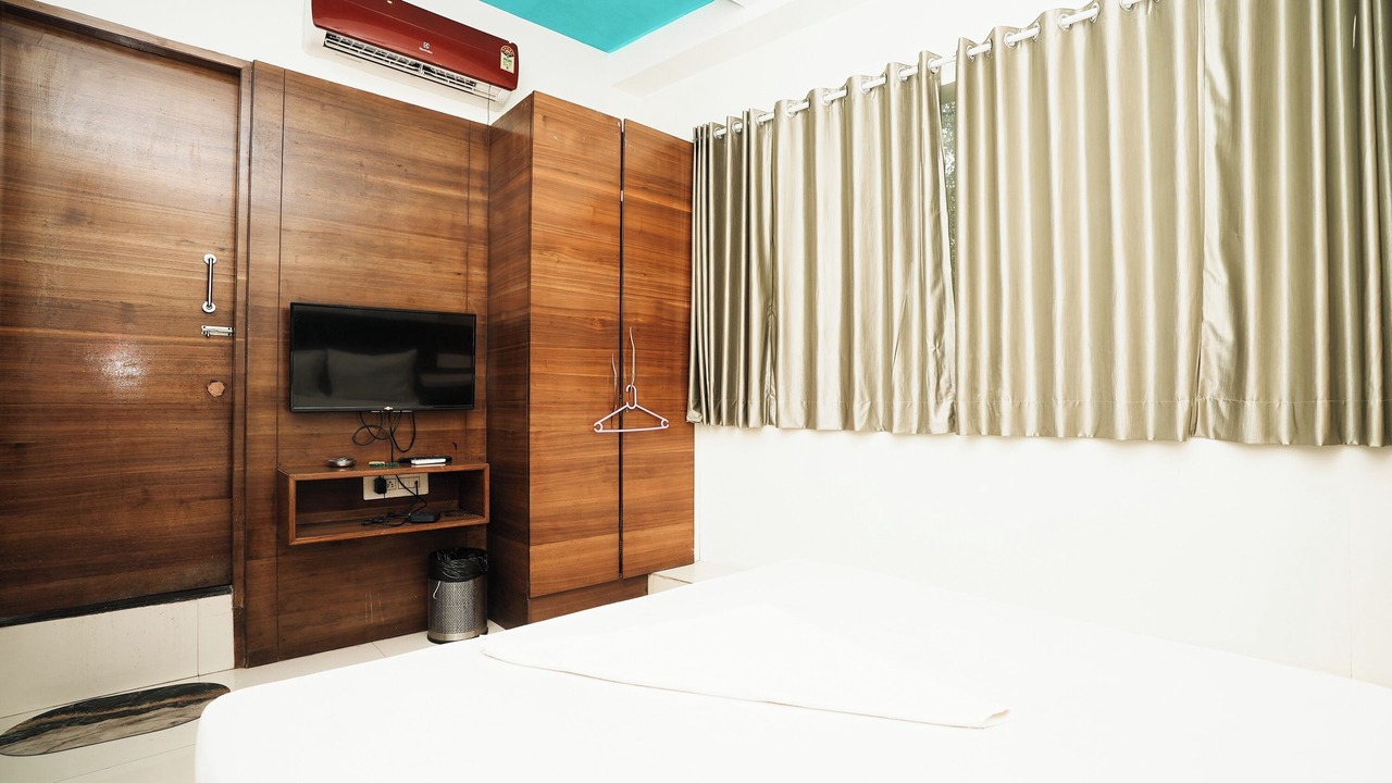 Photo of Bedroom in Goregaon East