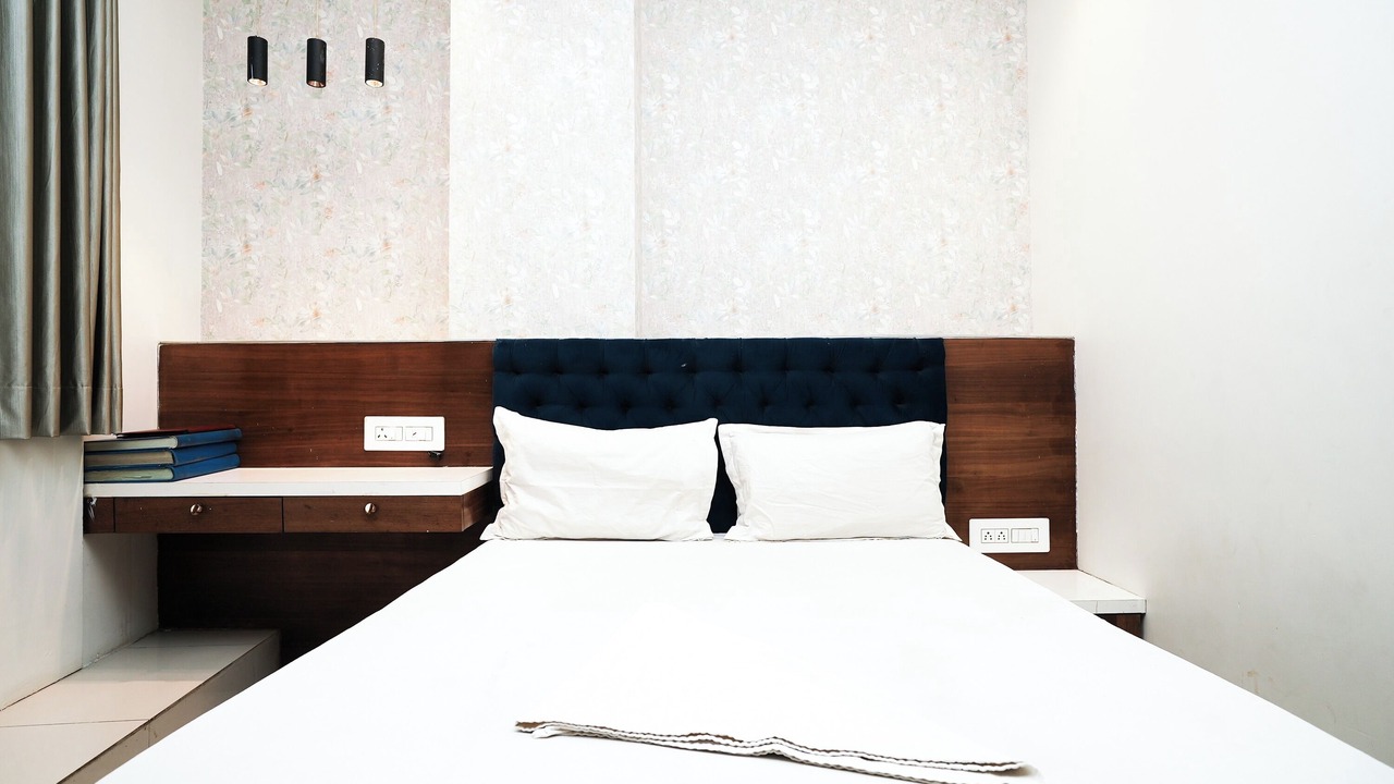 Photo of Bedroom in Goregaon East