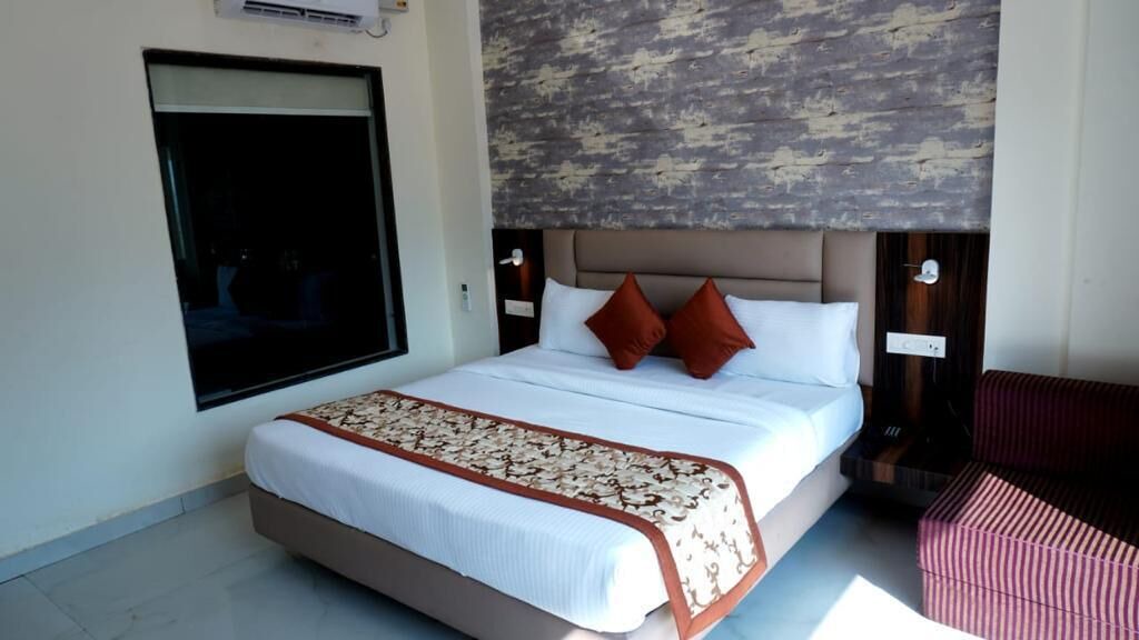 Photo of Bedroom in Kumarhatti