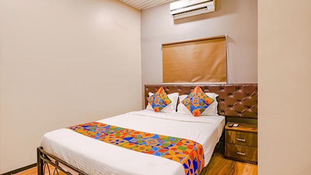 Photo of Bedroom in Marol