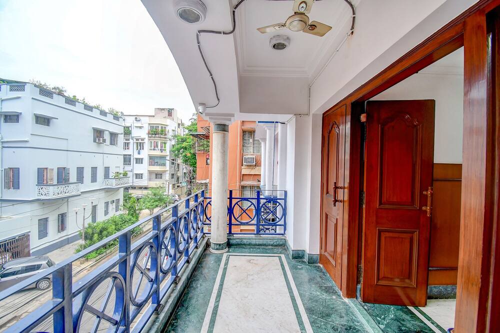 Photo of Patio Balcony in Kalighat