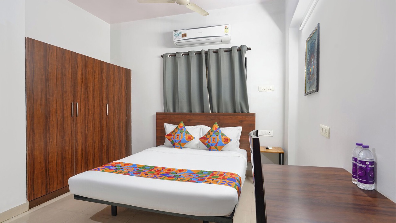 Photo of Bedroom in HITEC City