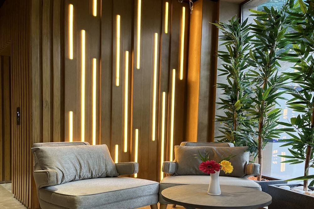 Photo of Livingroom in Alipur