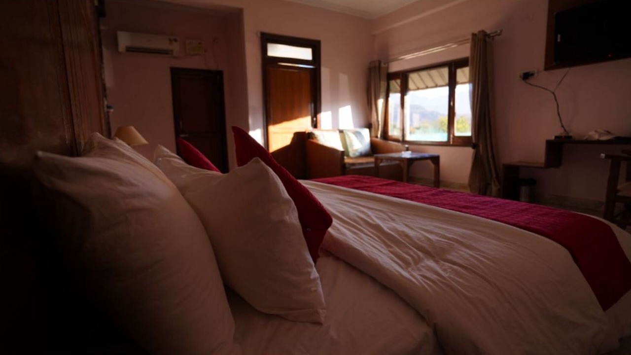 Photo of Bedroom in Dhikuli