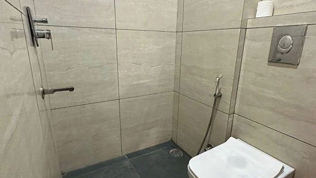 Photo of Bathroom in Jasola