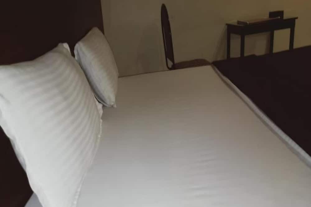 Photo of Bedroom in Airoli