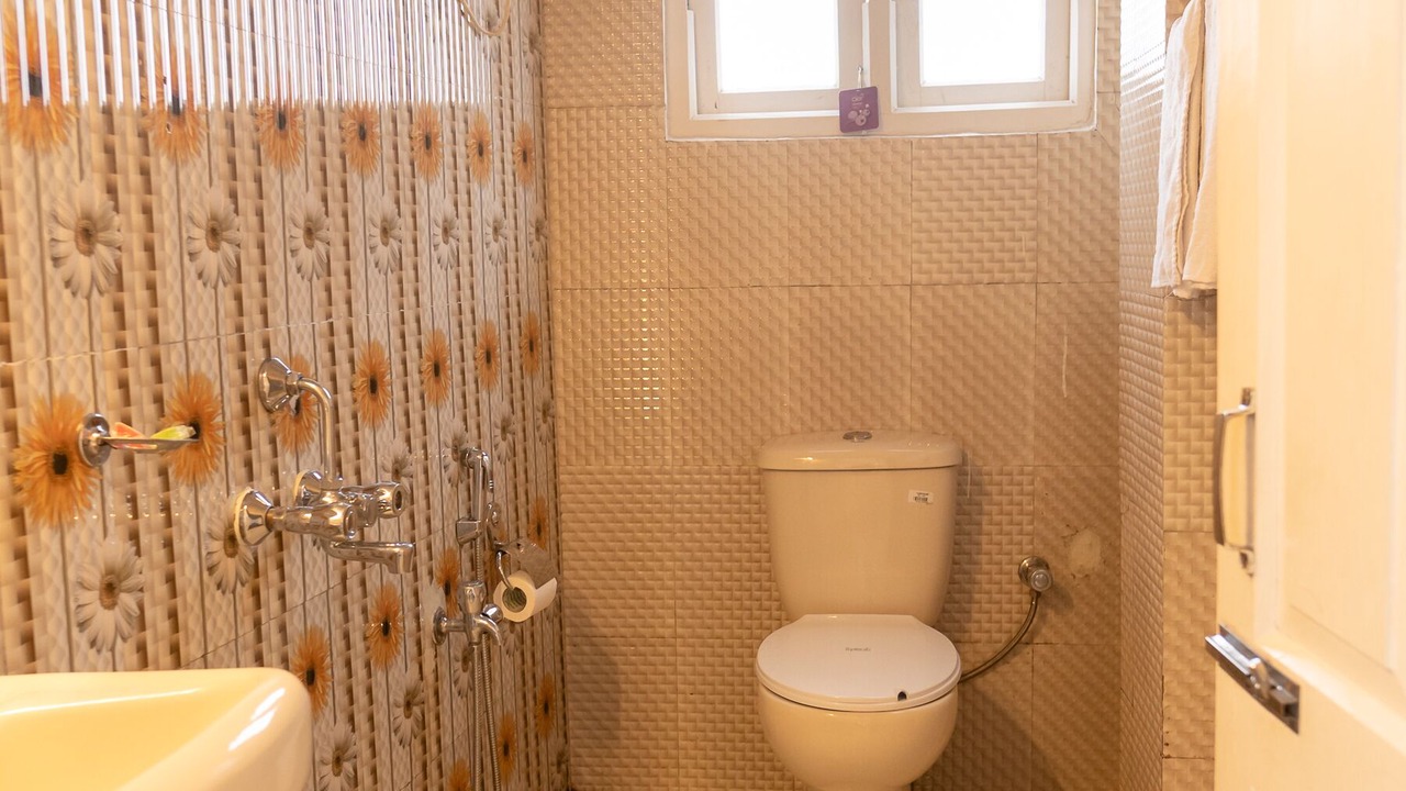 Photo of Bathroom in Laitumkhrah