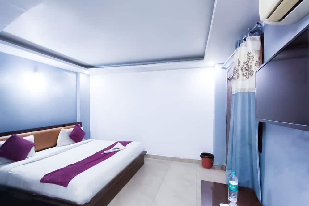 Photo of Bedroom in Sector 27
